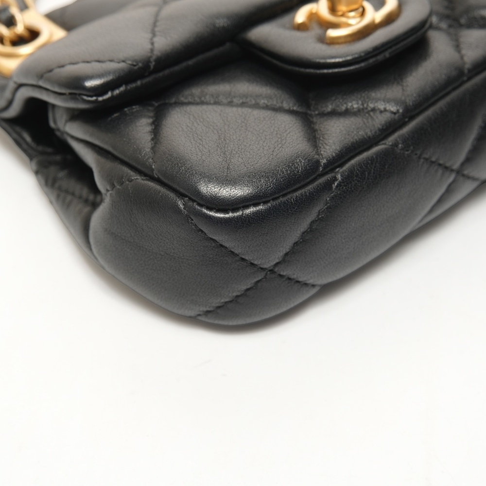 CHANEL Authentic Black Wallet - Picture 5 of 15